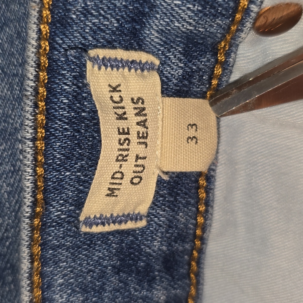 Madewell Mid Rise Kick Out Jean Non Distressed Womens Size 33 - Picture 11 of 16